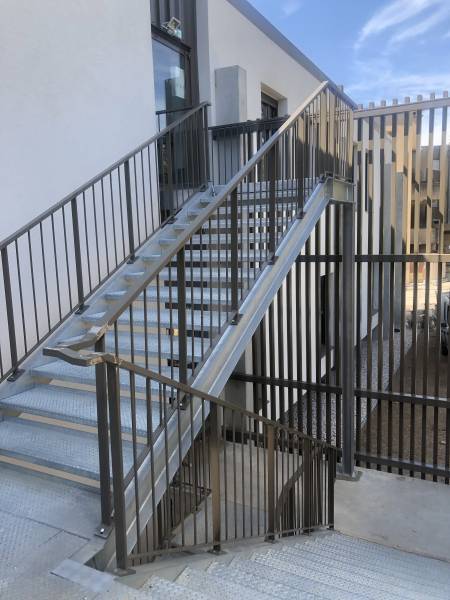 Extension/Réhabilitation de la Clinique Saint-Laurent - Roquevaire (13)